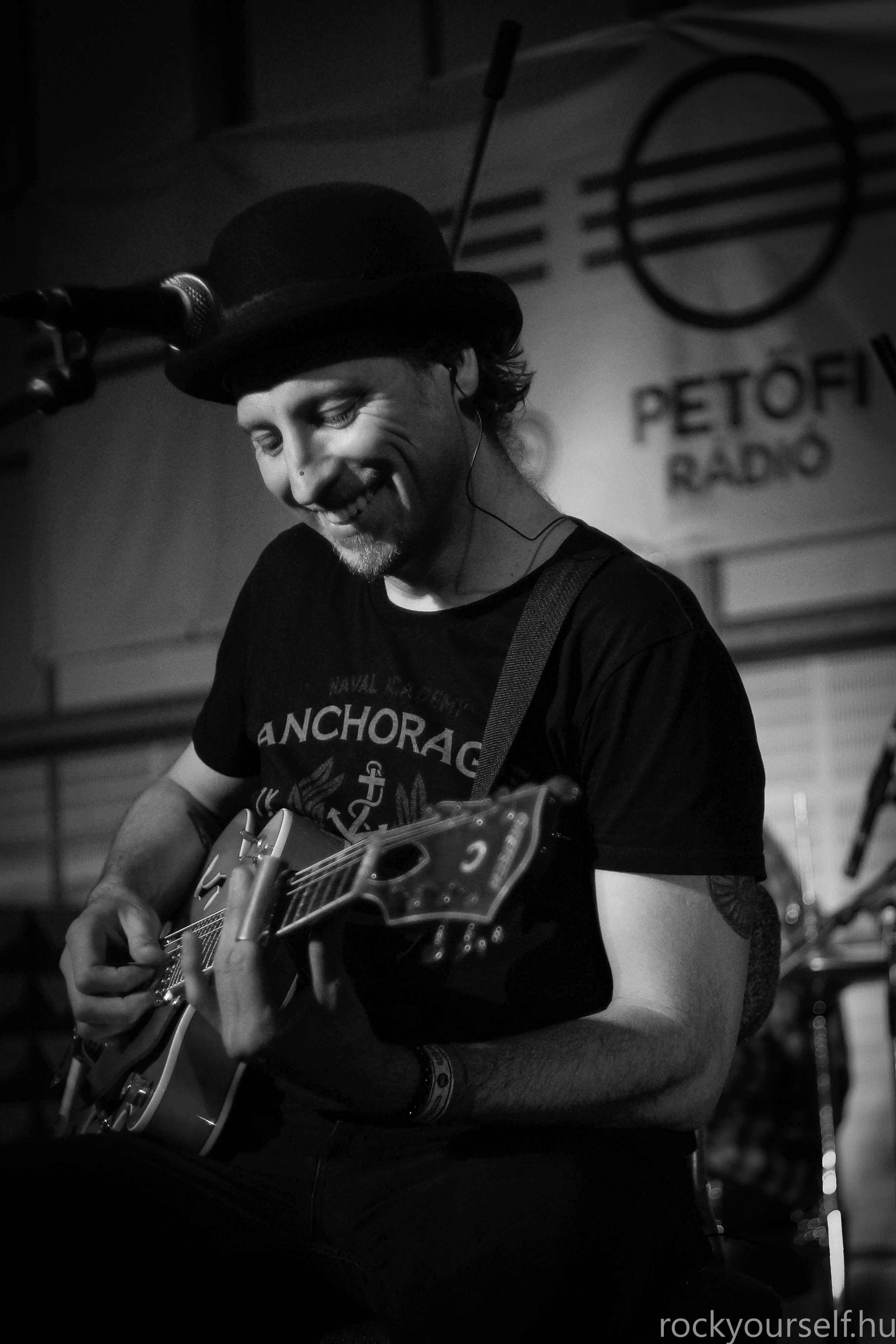 Magashegyi Underground @ MR2 Akutsztik Petőfi Rádió 2016.